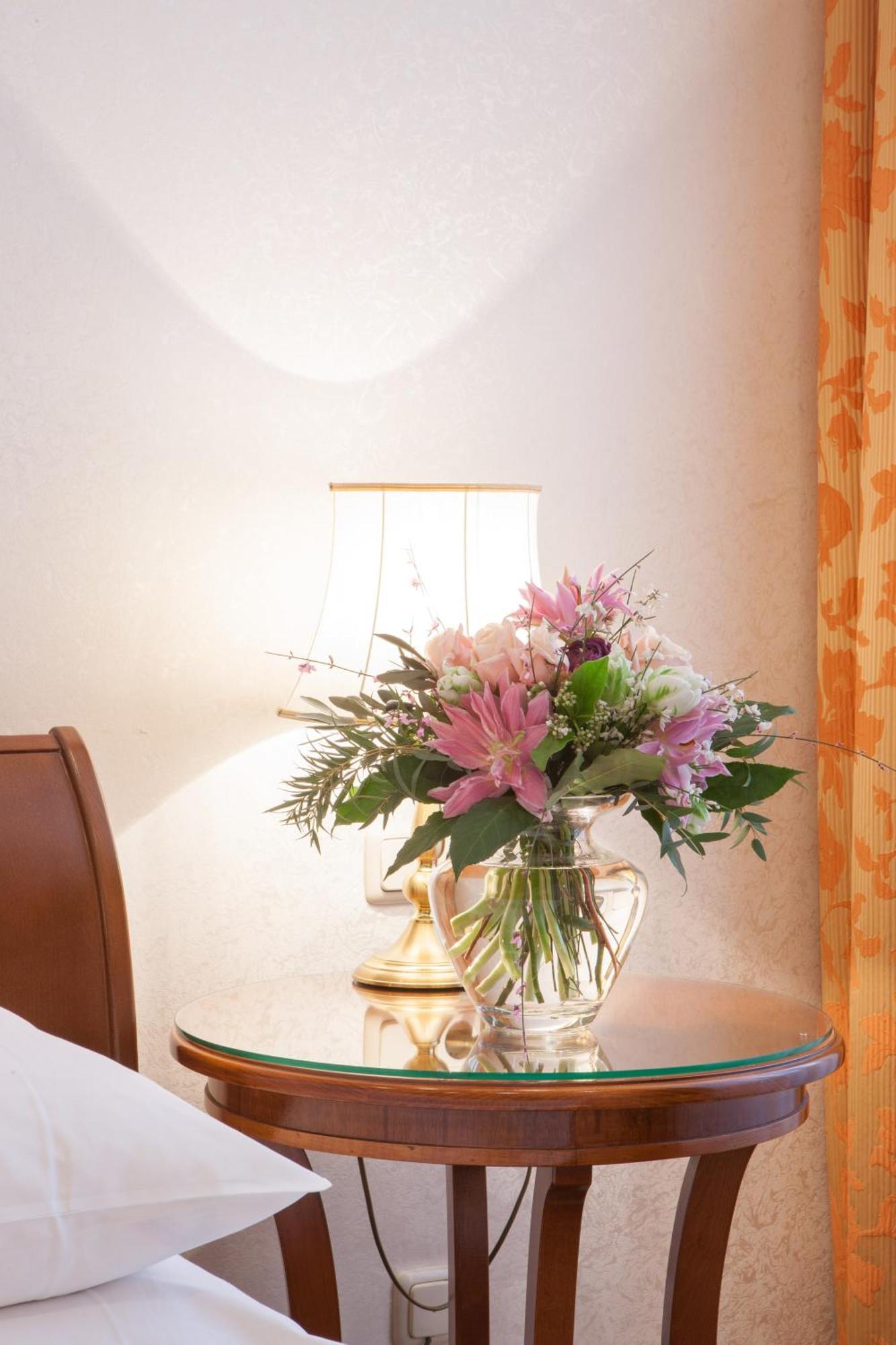 Hotel Kaiserin Elisabeth Wien Ngoại thất bức ảnh