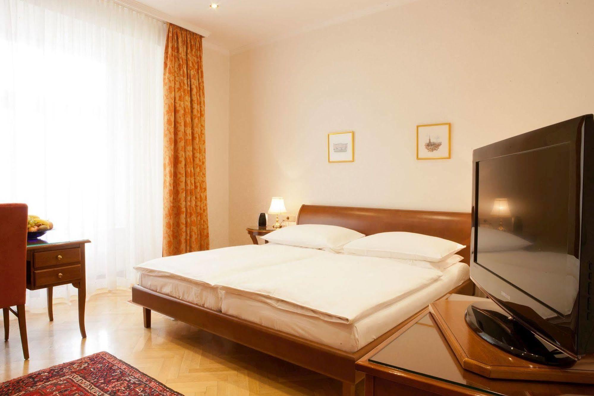 Hotel Kaiserin Elisabeth Wien Ngoại thất bức ảnh
